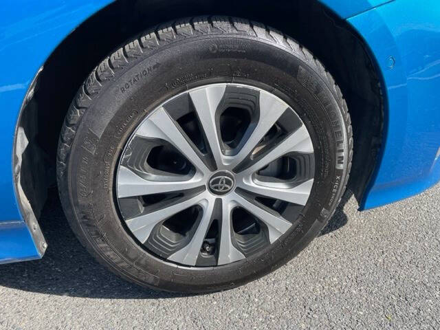 2020 Toyota Prius LE AWD-e