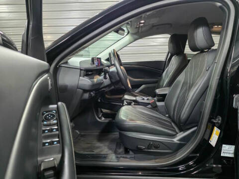 2024 Ford Mustang Mach-E Select