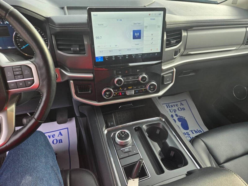 2024 Ford Expedition MAX XLT