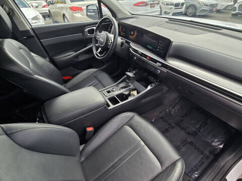 2024 Kia Sorento S