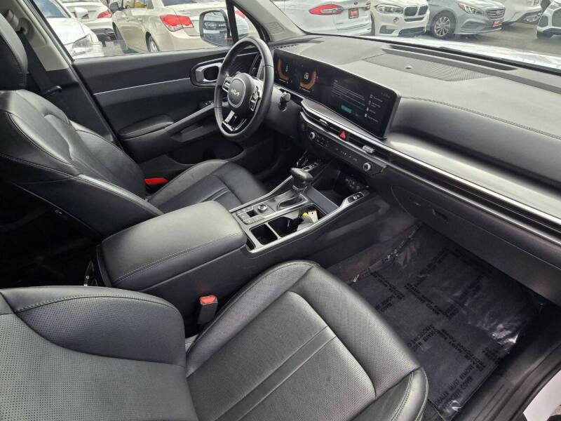 2024 Kia Sorento S
