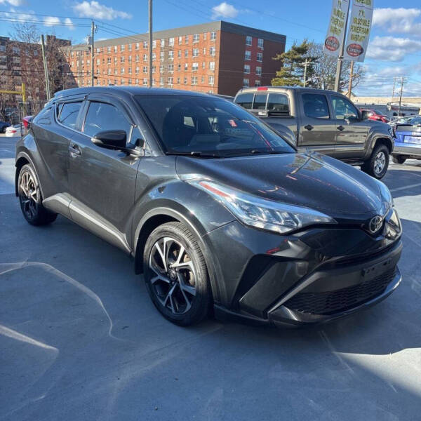 2020 Toyota C-HR XLE