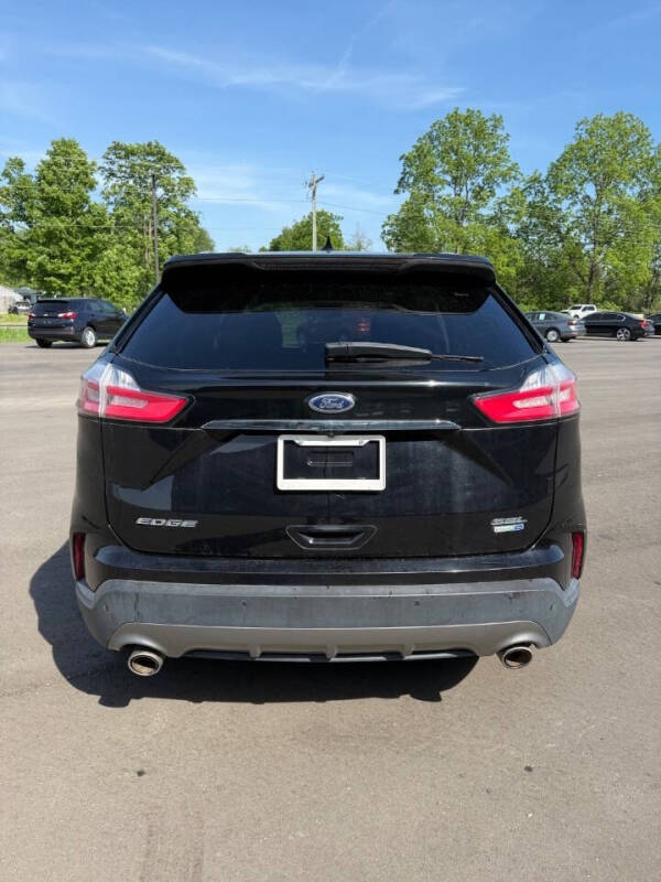 2019 Ford Edge SEL