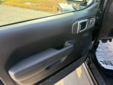 2026 Jeep Gladiator Willys