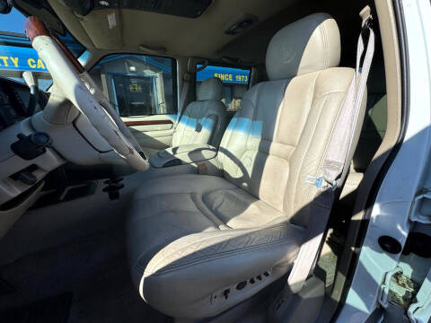 2000 Cadillac Escalade