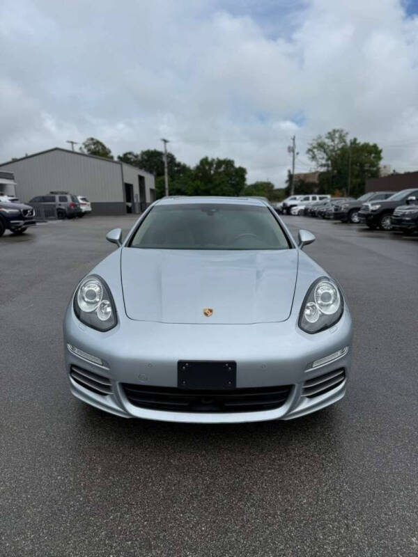 2015 Porsche Panamera