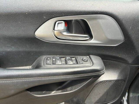 2021 Chrysler Pacifica Touring
