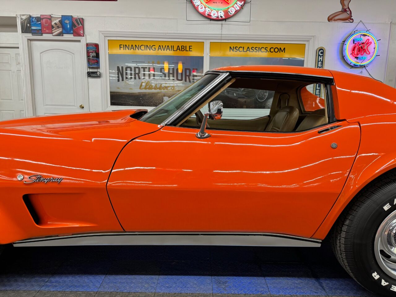 1976 Chevrolet Corvette 21