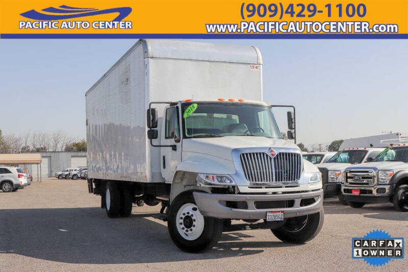 2018 International DuraStar 4300