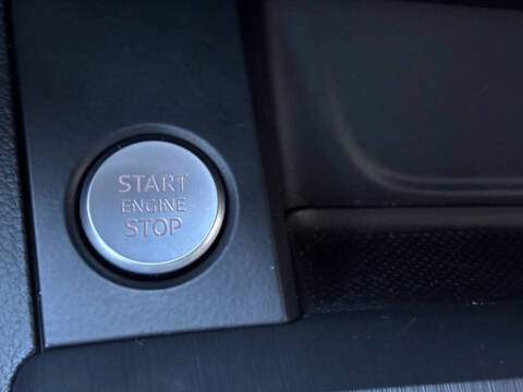 2017 Audi A4 2.0T quattro Premium Plus