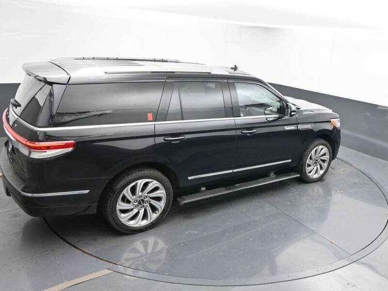 2024 Lincoln Navigator Premiere