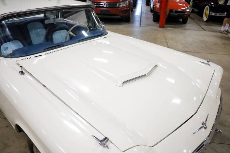 1960 Ford Thunderbird