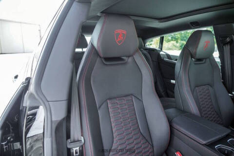 2024 Lamborghini Urus S