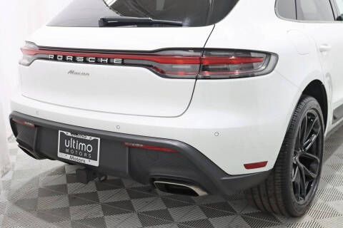 2022 Porsche Macan