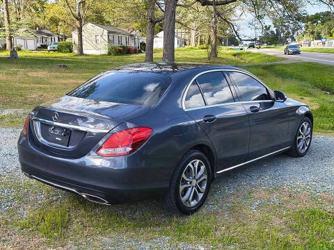 2015 Mercedes-Benz 300-Class