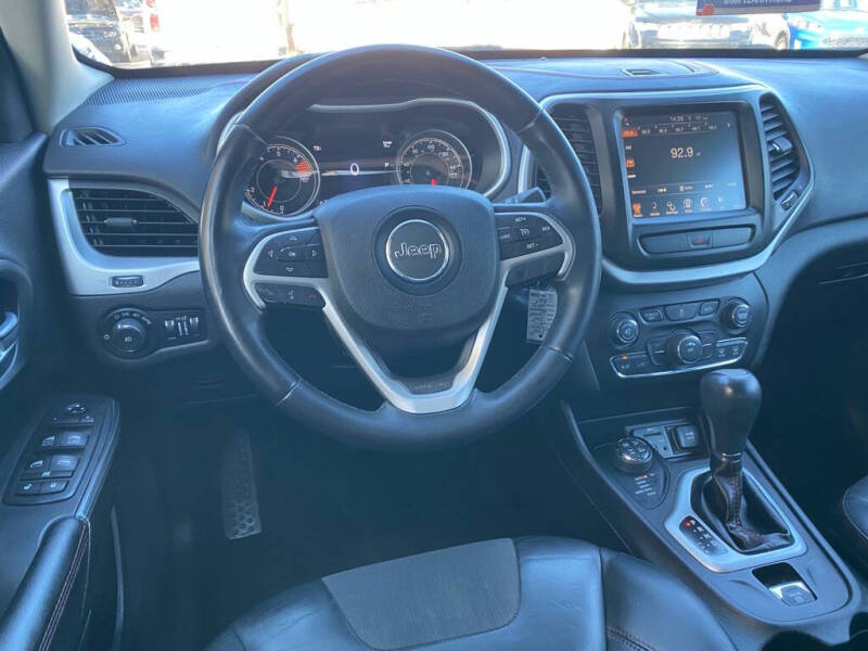 2017 Jeep Cherokee Trailhawk