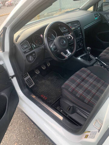 2019 Volkswagen Golf GTI Rabbit Edition