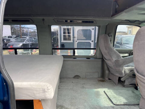 2000 Chevrolet Express