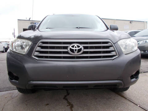 2009 Toyota Highlander for sale at ACH AutoHaus in Dallas TX