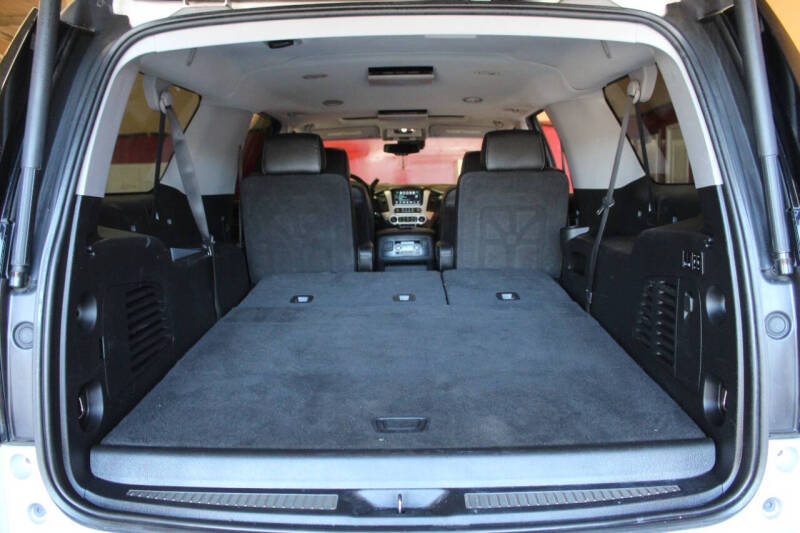 2020 GMC Yukon XL SLT