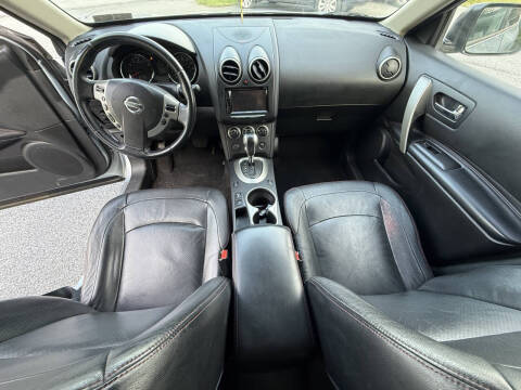 2013 Nissan Rogue SV w/SL Package