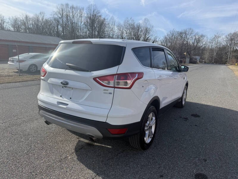 2016 Ford Escape SE