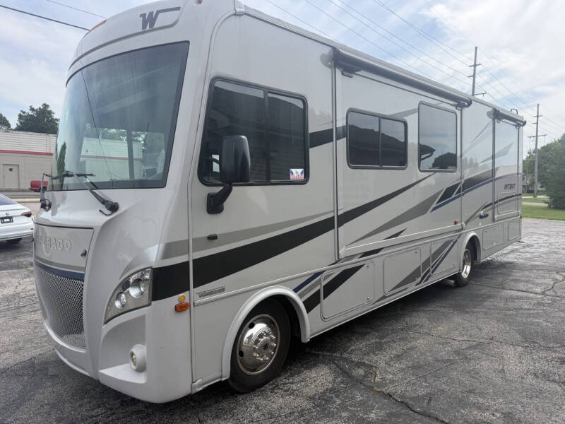 2020 Winnebago INTENT