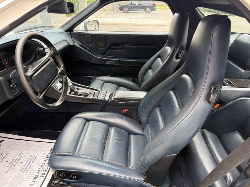 1987 Porsche 928 S4