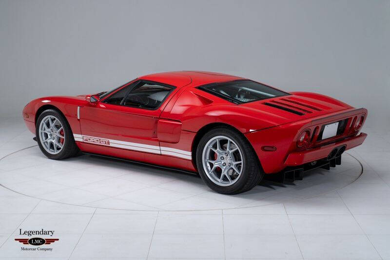 2005 Ford GT