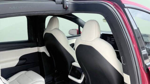 2022 Tesla Model X Plaid