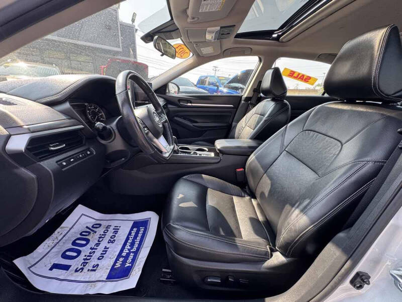 2023 Nissan Altima 2.5 SL