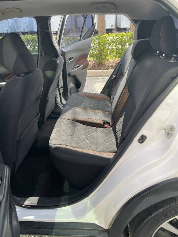 2018 Nissan Kicks SR