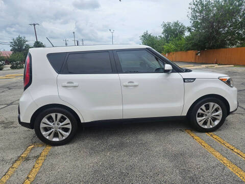 2015 Kia Soul +