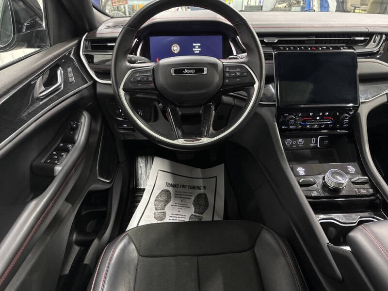 2022 Jeep Grand Cherokee Trailhawk