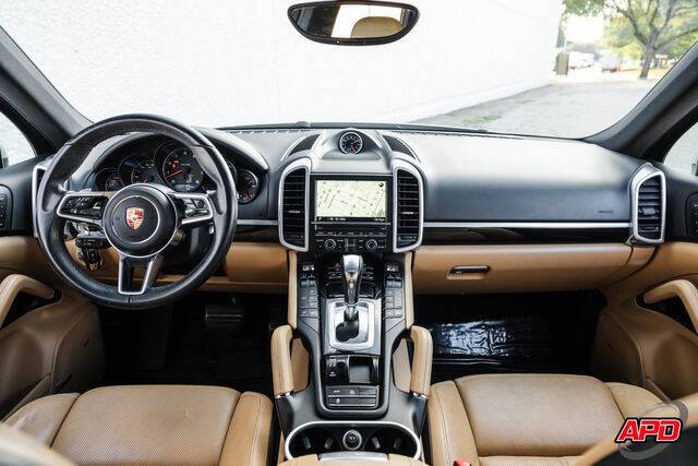 2016 Porsche Cayenne