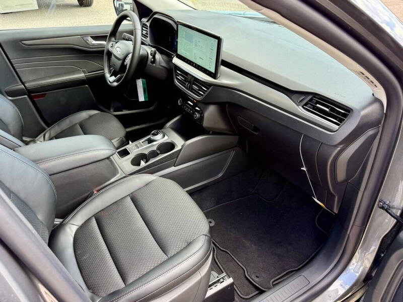 2025 Ford Escape Plug-In Hybrid PHEV