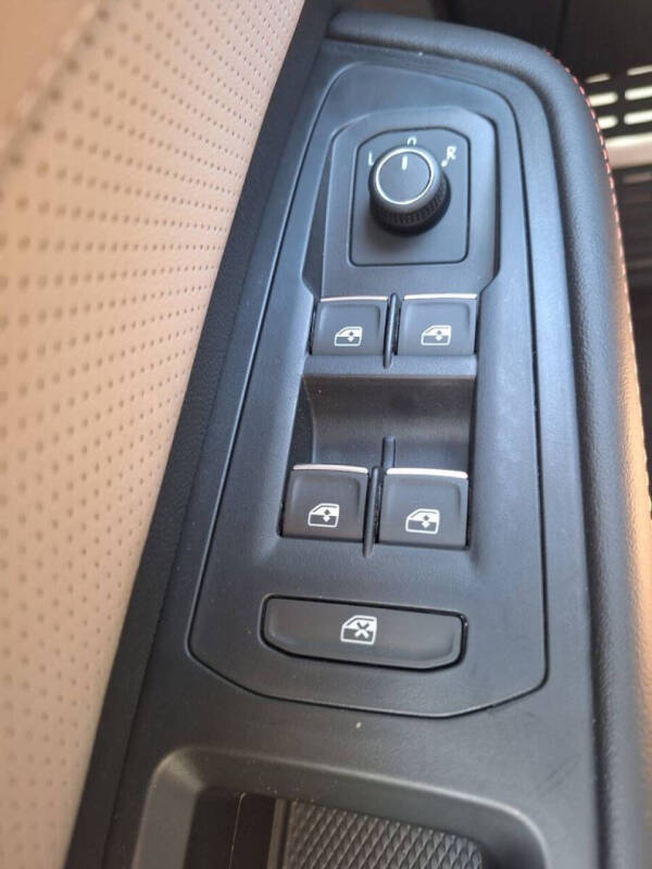 2025 Volkswagen Atlas Peak Edition 4Motion