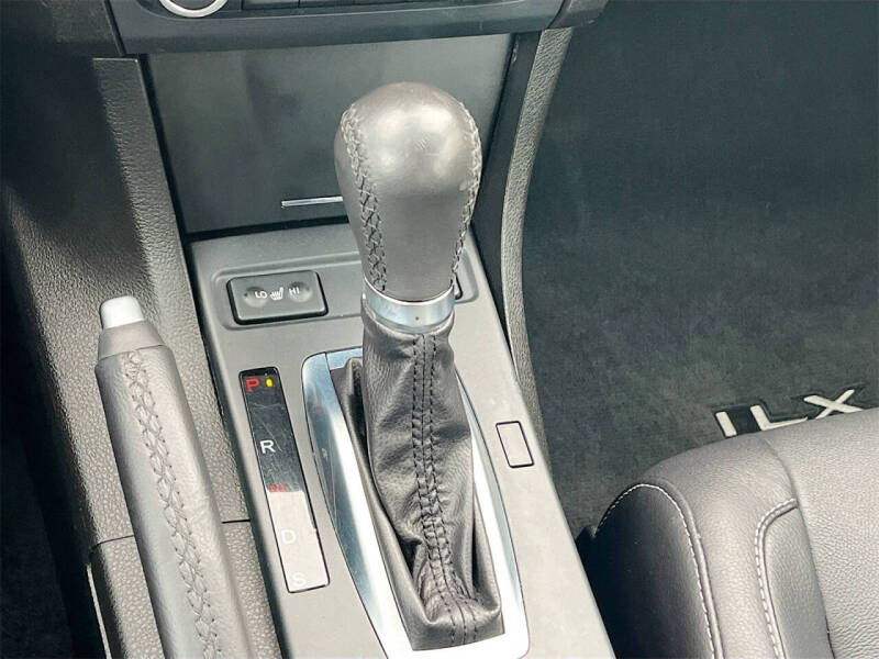 2020 Acura ILX w/Premium