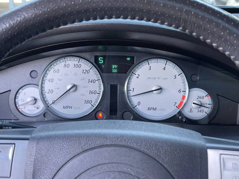 2006 Chrysler 300 SRT-8