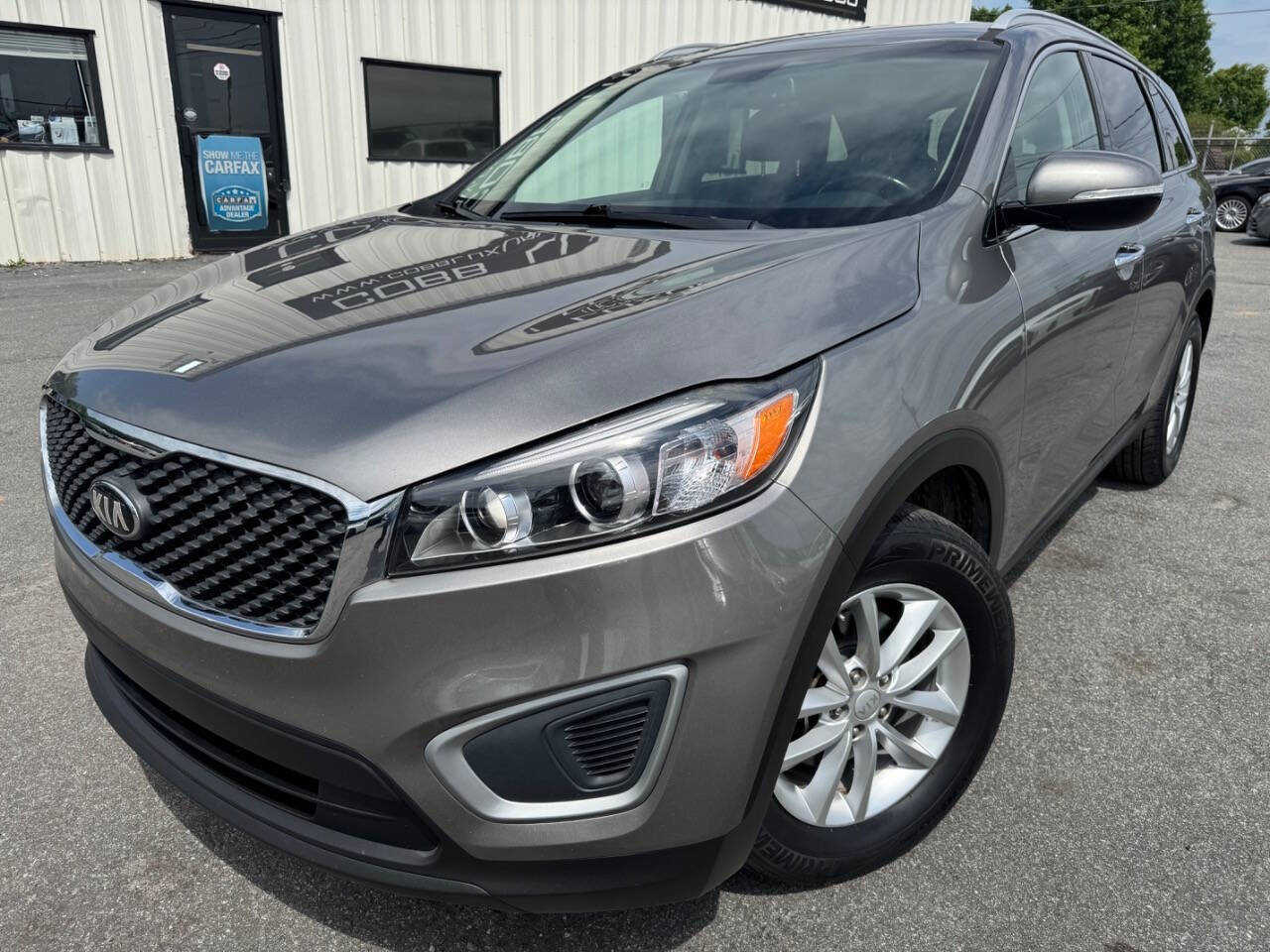 2018 Kia Sorento LX AT's photo