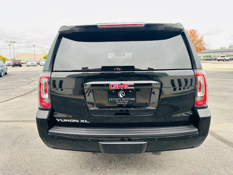 2019 GMC Yukon XL SLT