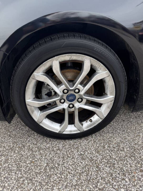 2019 Ford Fusion SEL