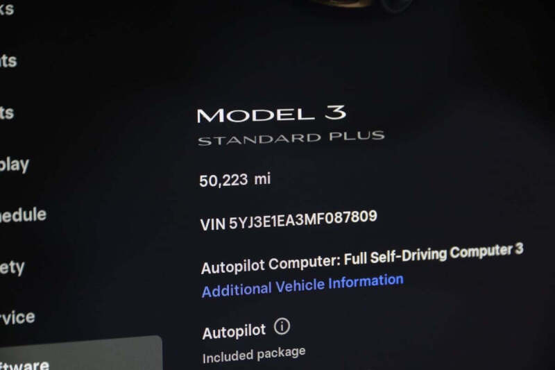 2021 Tesla Model 3 Standard Range Plus