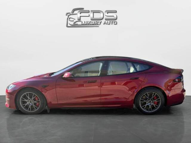 2023 Tesla Model S Plaid