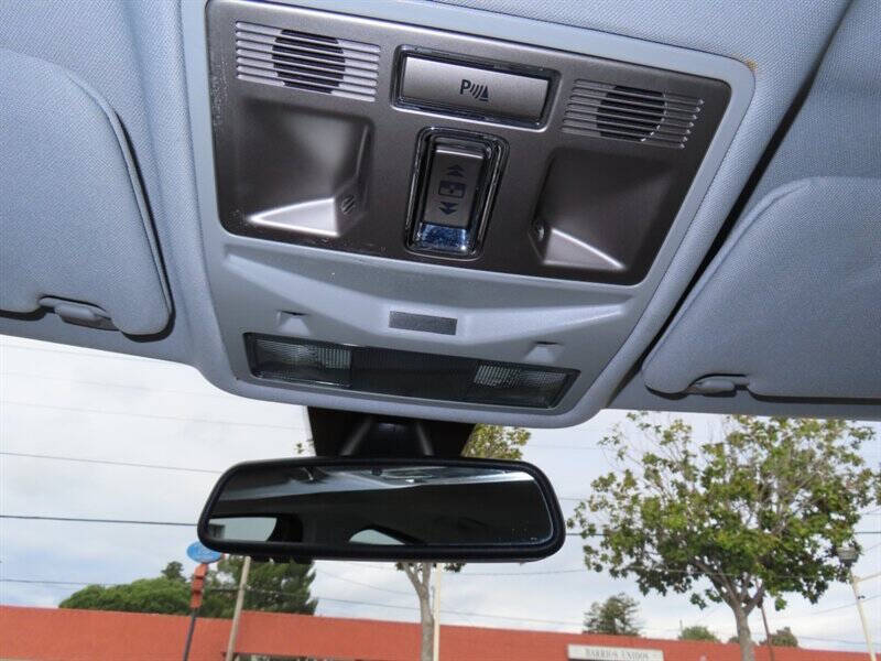 2010 Jaguar XF Premium