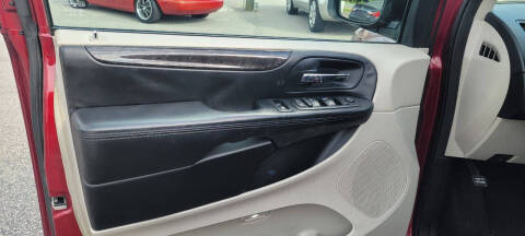 2015 Dodge Grand Caravan SXT Plus