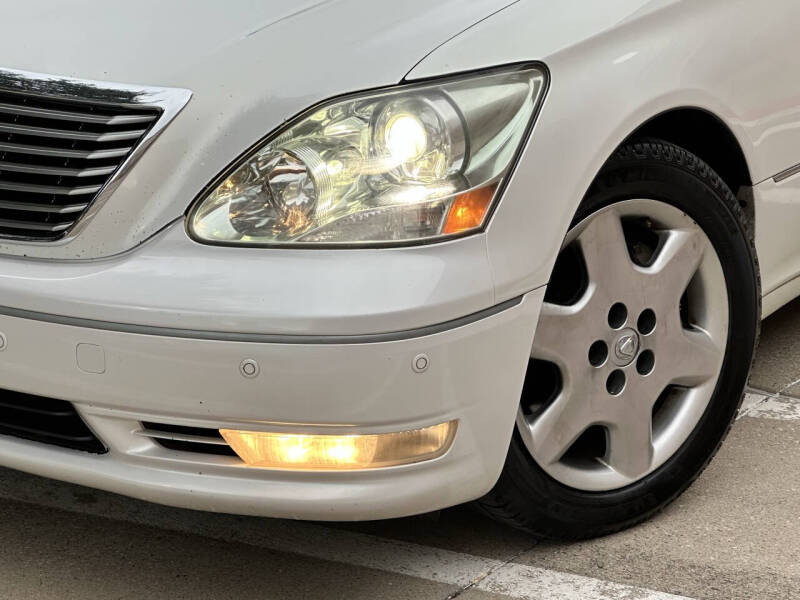 2004 Lexus LS 430