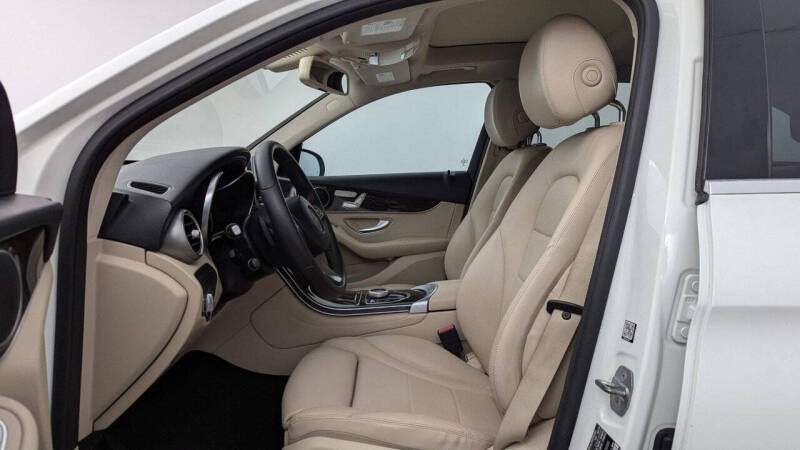 2018 Mercedes-Benz GLC GLC 300