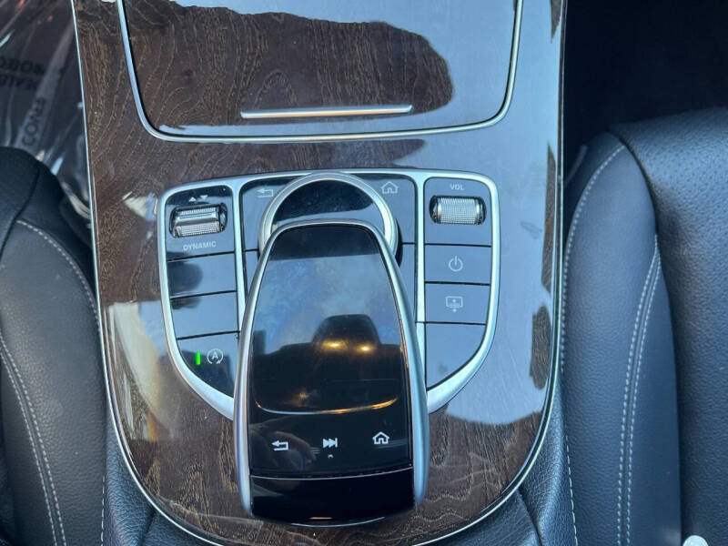 2019 Mercedes-Benz E-Class E 300