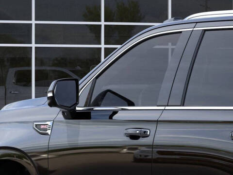 2025 GMC Yukon Elevation